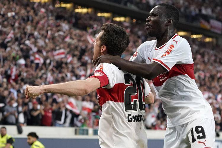 完美竞技平台官方网站-转折点！葡萄牙体育内部沟通，德国杯赛前攻防权衡，引发热议，训练强度明显提升