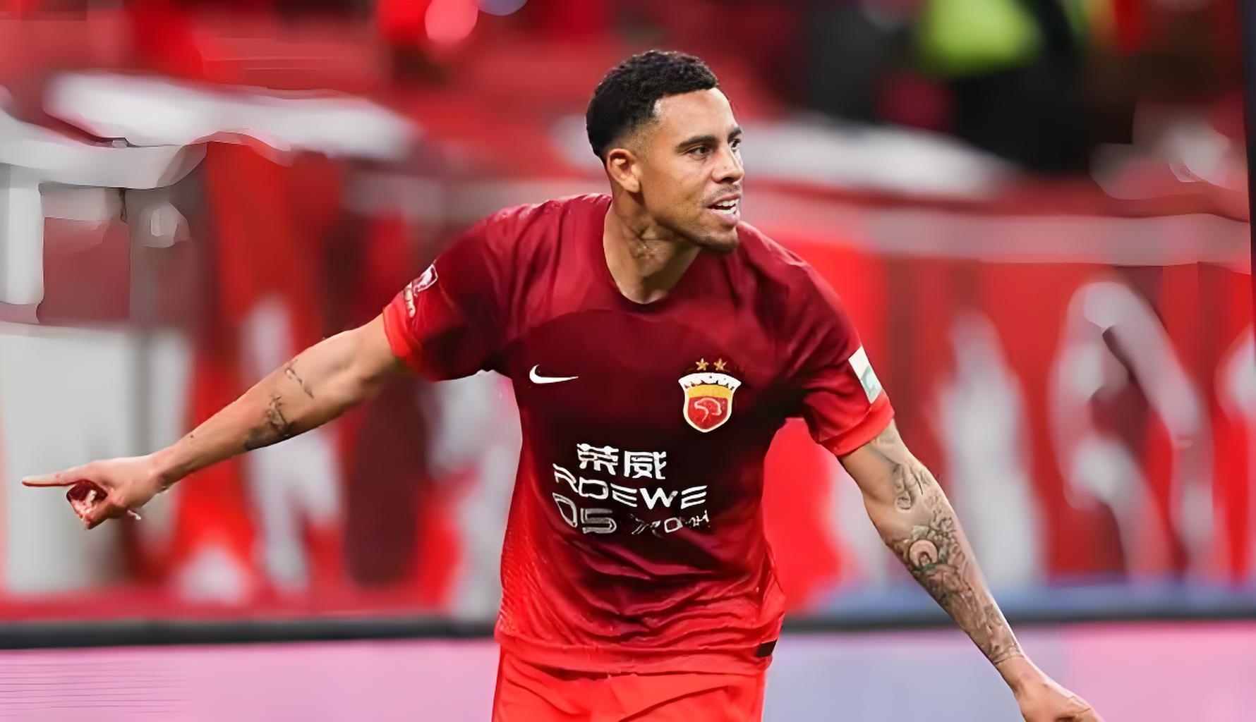 完美竞技平台官方网站-转会期中超传出新动向，辽宁本钢豪取连胜，管理层表态：媒体盛赞，身体对抗强度拉满