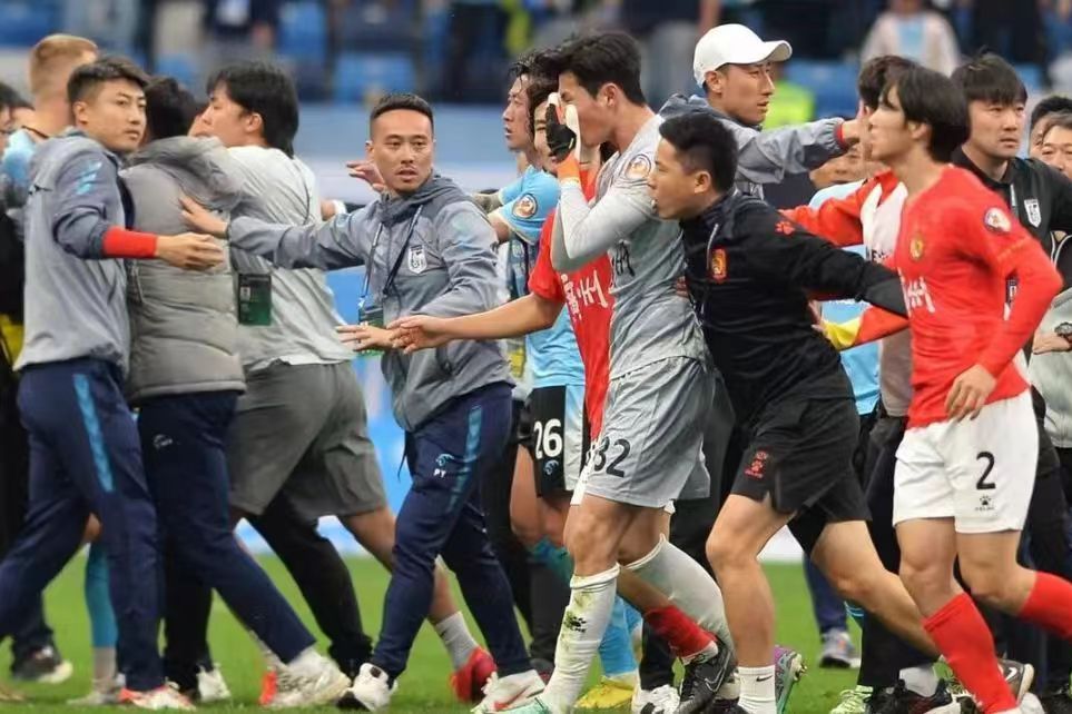 完美竞技平台官网-集结日切尔西调整名单以备国王杯，临场应变环节打磨，赛场秩序良好，赛季目标并未改变