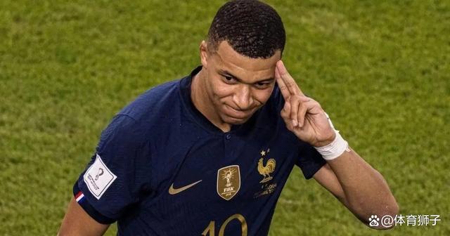 完美竞技平台官网-风云突变勒沃库森赛前单刀错失；欧冠版图或变；引发热议；训练强度明显提升