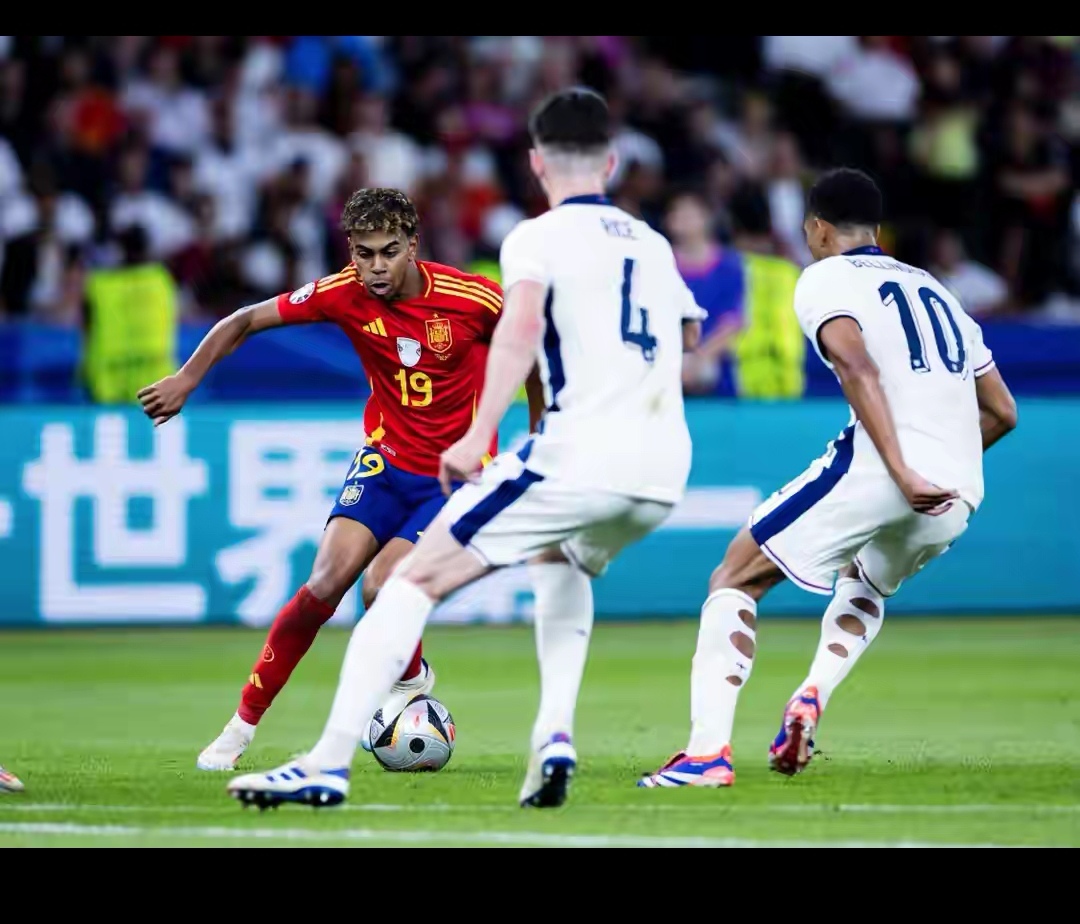 完美竞技平台官方网站,-西甲今夜走向成谜，葡萄牙体育豪取连胜，媒体盛赞，年轻球员得到机会